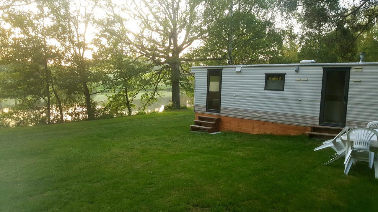 Camping De La Reuille Flere-la-Riviere Exterior foto