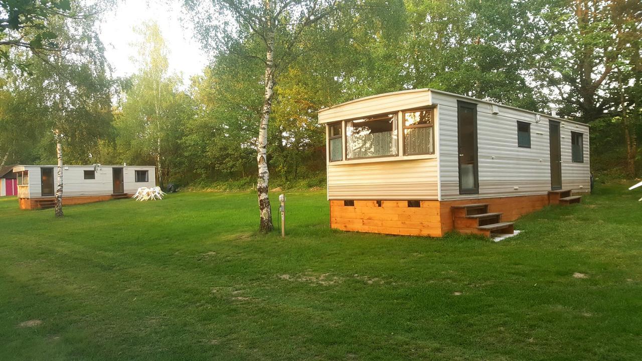 Camping De La Reuille Flere-la-Riviere Exterior foto