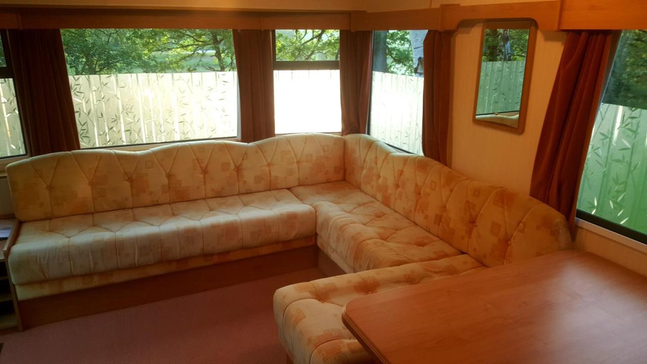Camping De La Reuille Flere-la-Riviere Exterior foto